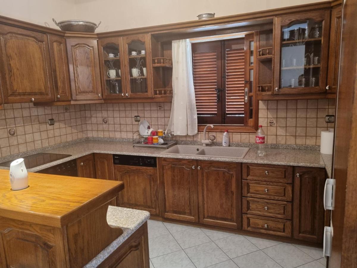 Apartment Theodoros Леонідіон Екстер'єр фото